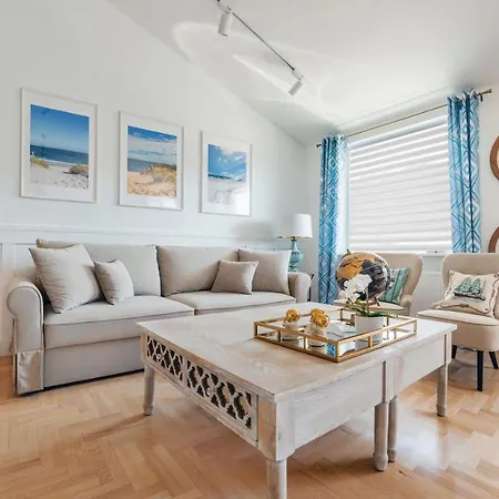 Apartment Przestronne Delux Sun & Snow Lesna Hel