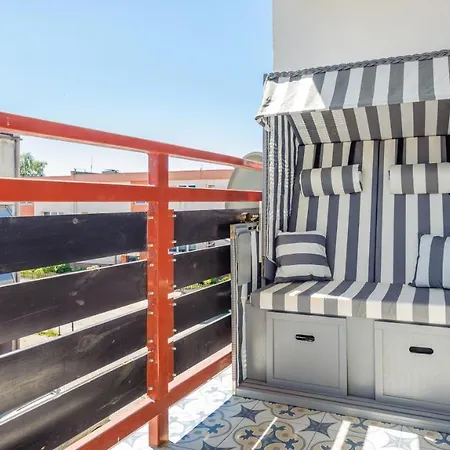 Lesna, Sun & Snow * הל